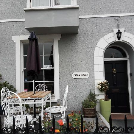 Eaton House Hotel Pembroke Eksteriør billede